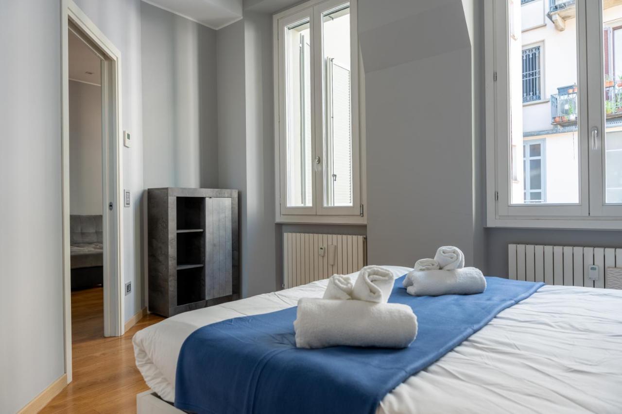 5 Min Duomo Luxury Home In Brera Design District Milano Exterior foto