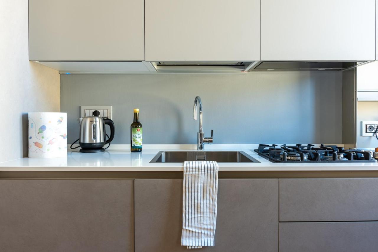 5 Min Duomo Luxury Home In Brera Design District Milano Exterior foto