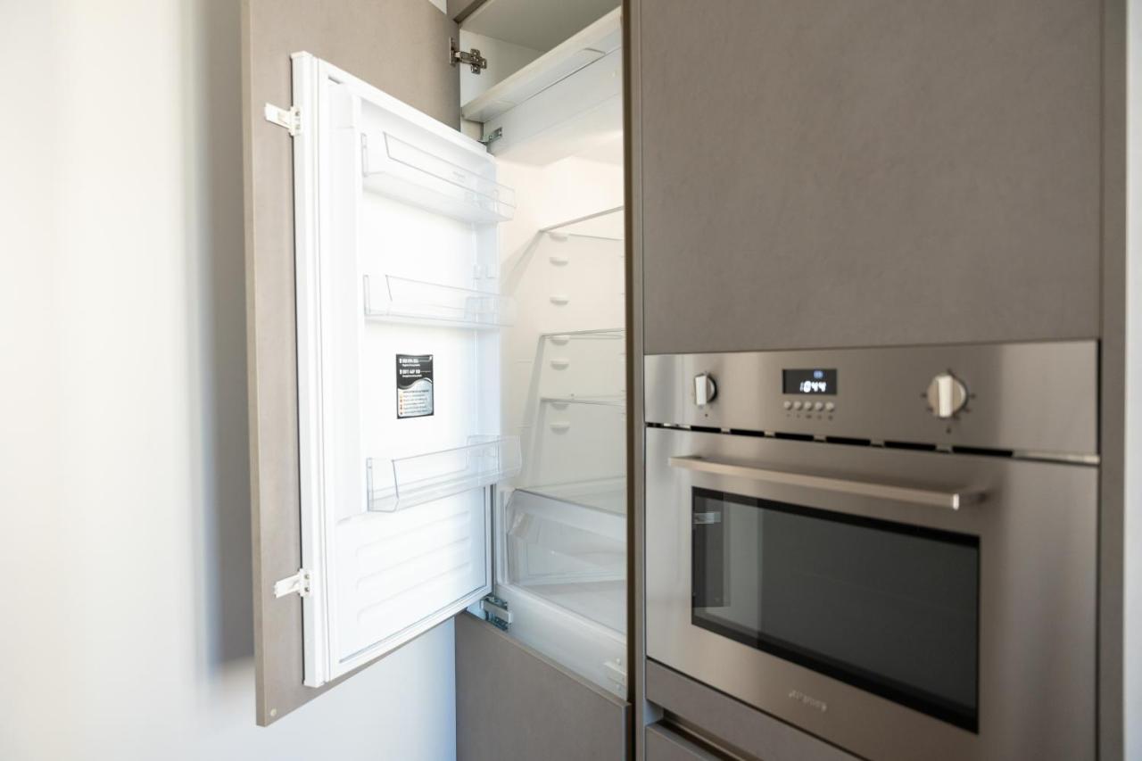 5 Min Duomo Luxury Home In Brera Design District Milano Exterior foto